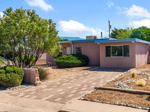 2824 Manzano St NE, Albuquerque, NM 87110