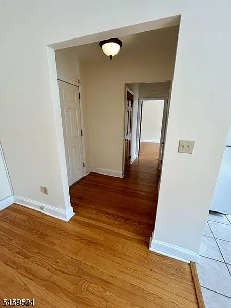 1 bed, 1.0 bath, $1,950 — Photo 2