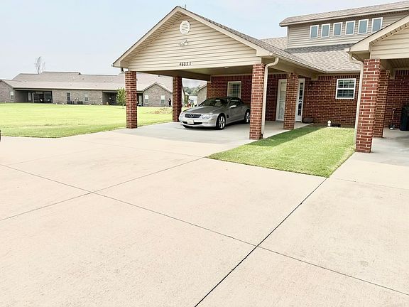 2nd image of 4603 Regina Ct #1