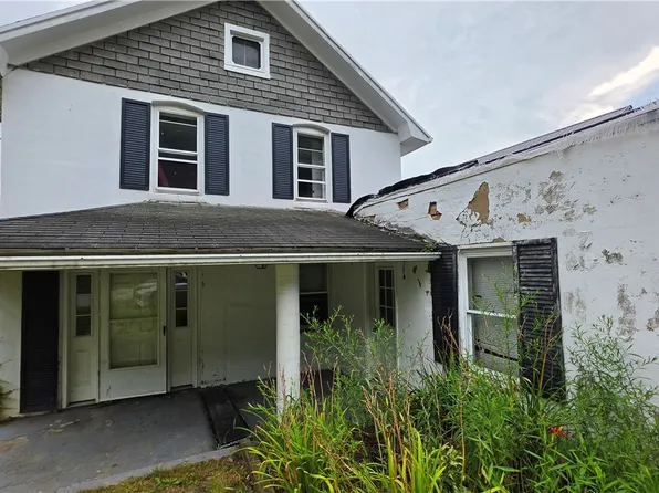 224 Jefferson St, Clymer, PA 15728