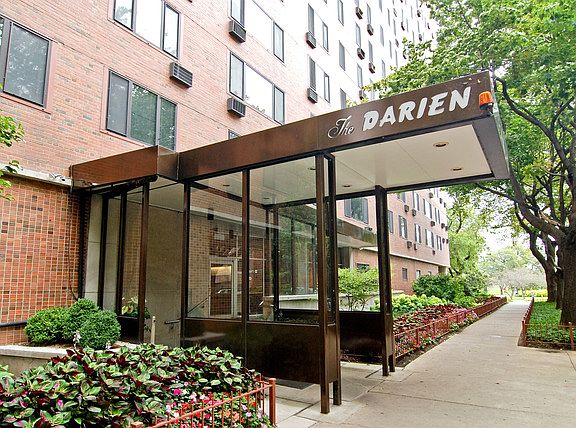 2nd image of 3100 N Lake Shore Dr APT 1612