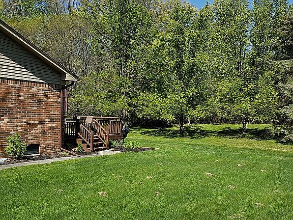 4th image of 23541 Scott Dr
