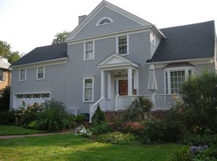 2309 Forestview Rd, Evanston, IL 60201