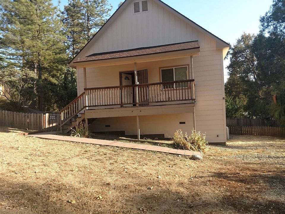 1st image of 49622 Pierce Dr