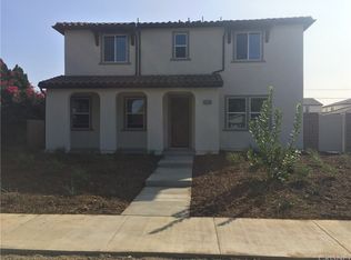 19142 Lull St, Reseda, CA 91335