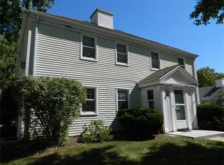 97B Glenwood Ln, Monroe Township, NJ 08831