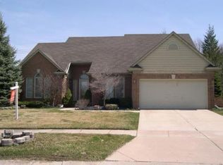 46444 Fairwind Rd, Macomb, MI 48044