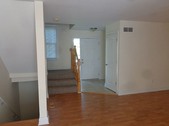 3rd image of 428 N Troy Ln #428
