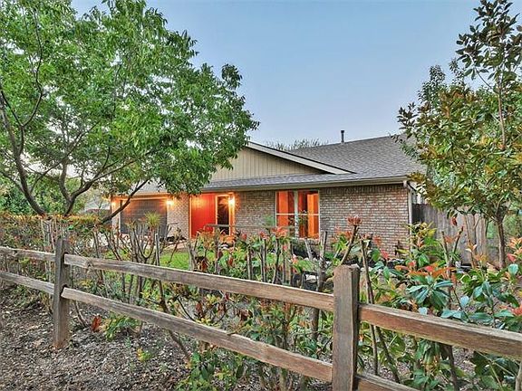 4th image of 2102 Bel Air Dr