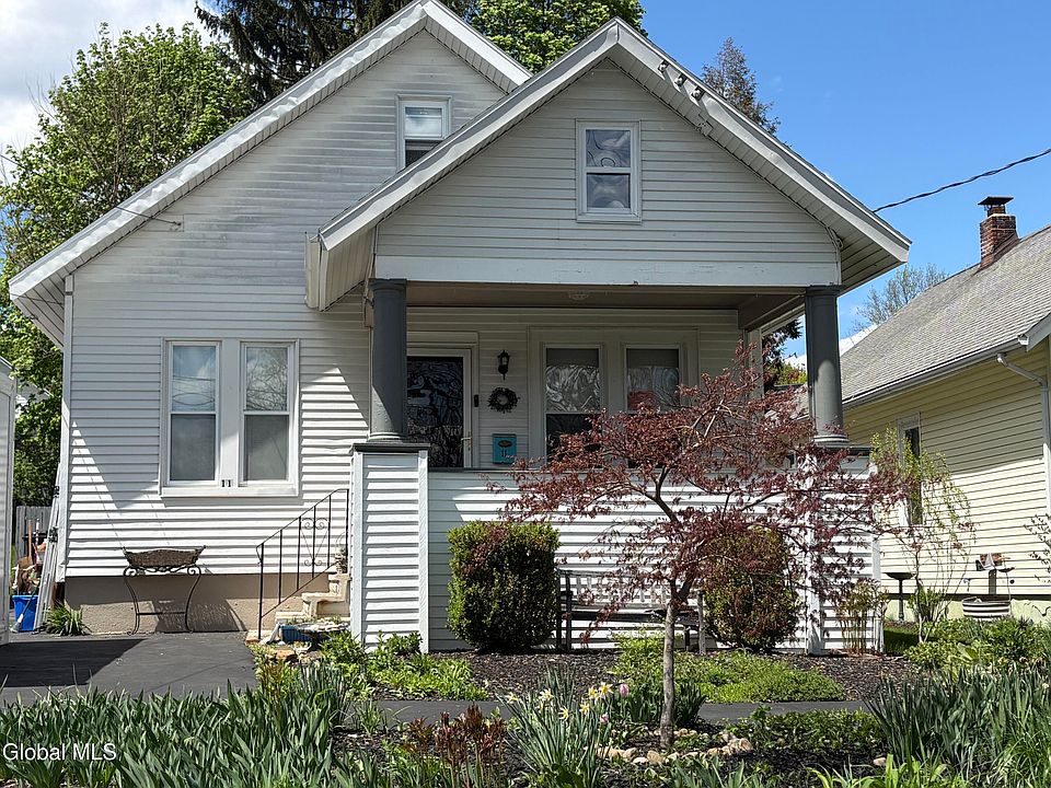 1st image of 11 Rankin Avenue