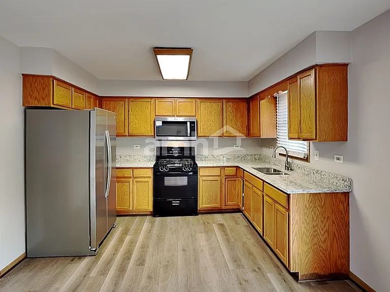 7007 Lewis And Clark Dr — Photo 3