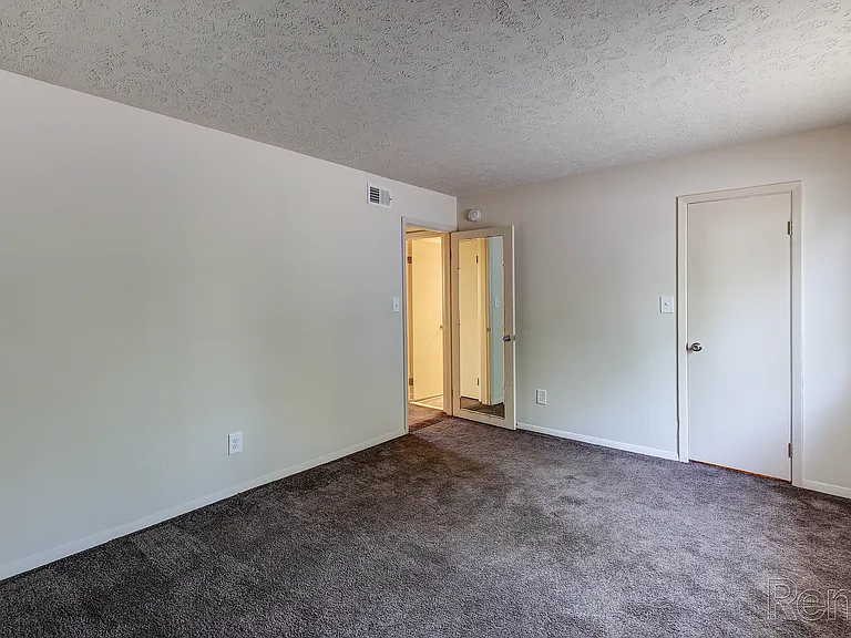 Glenview Apartments — Photo 130