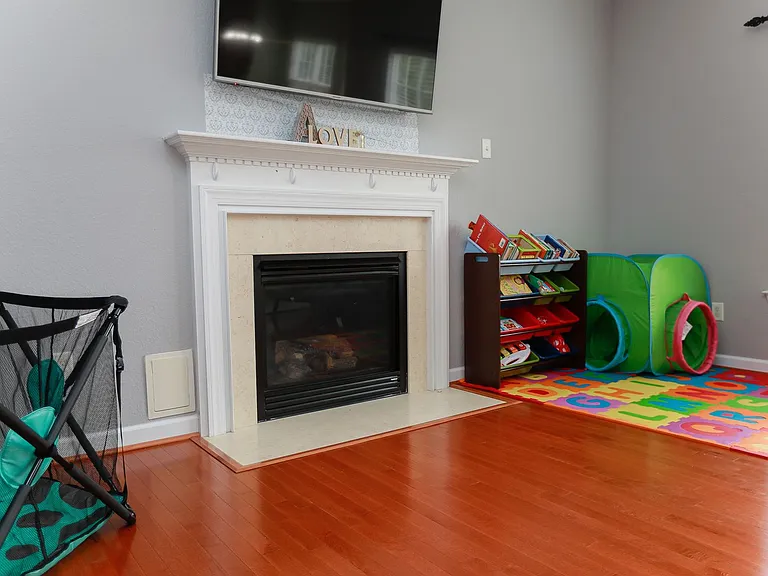 2200 Elijah St — Photo 9