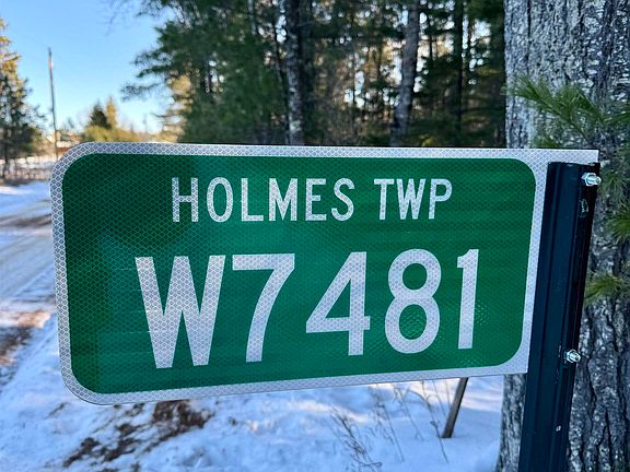 5th image of W7481 Stoll Ln