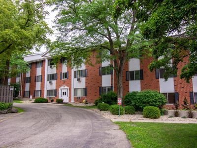 255 Elmwood AVENUE #307B, Lake Geneva, WI, 53147