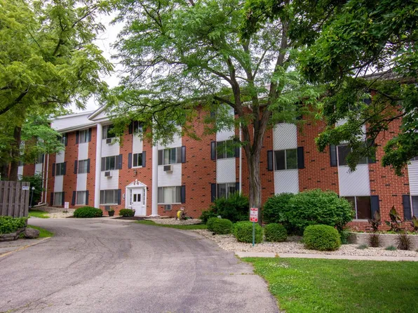 255 Elmwood AVENUE #307B, Lake Geneva, WI 53147