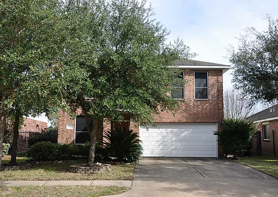 1st image of 10706 Lyndon Meadows Dr