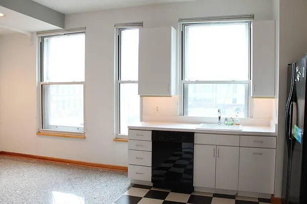 Rented by Level Group | media 6