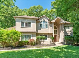 307 Daffodil Drive, Norwood, NJ 07648