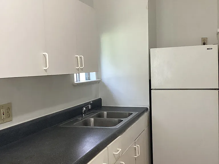 5407 Saint Elmo Ave — Photo 12