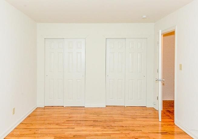 1st image of 31 Wildwood Gdns