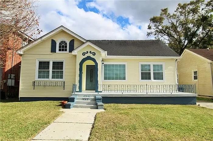 1st image of 5437 Vermillion Blvd #5437