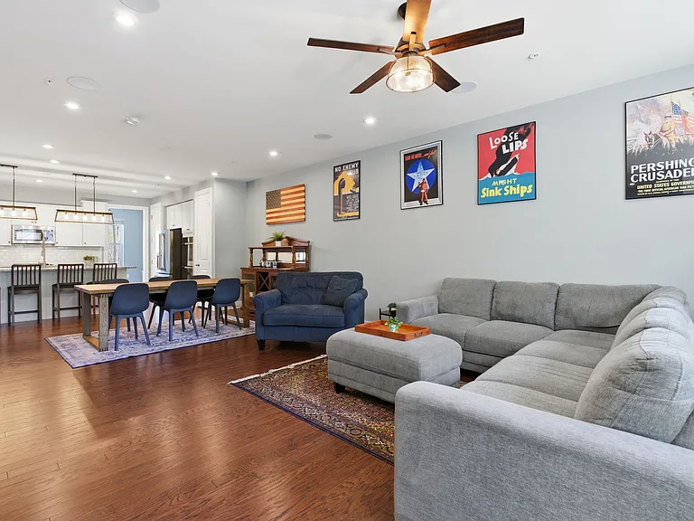 2658 Sequoia Ln — Photo 11