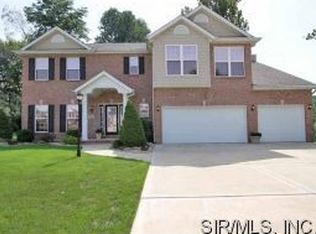46 Wolfe Creek Ct, Glen Carbon, IL