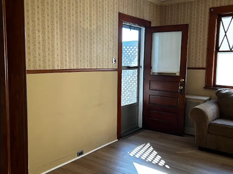 540 Ripple St — Photo 18