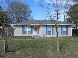 1557 Magnolia St, Slidell, LA 70460