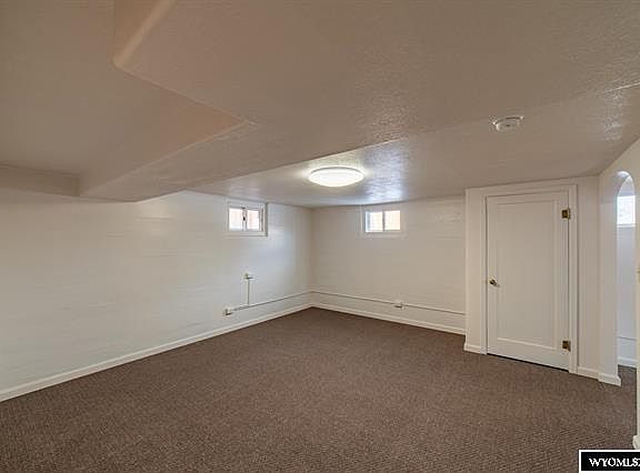 4th image of 143 N Carrington Ave #B