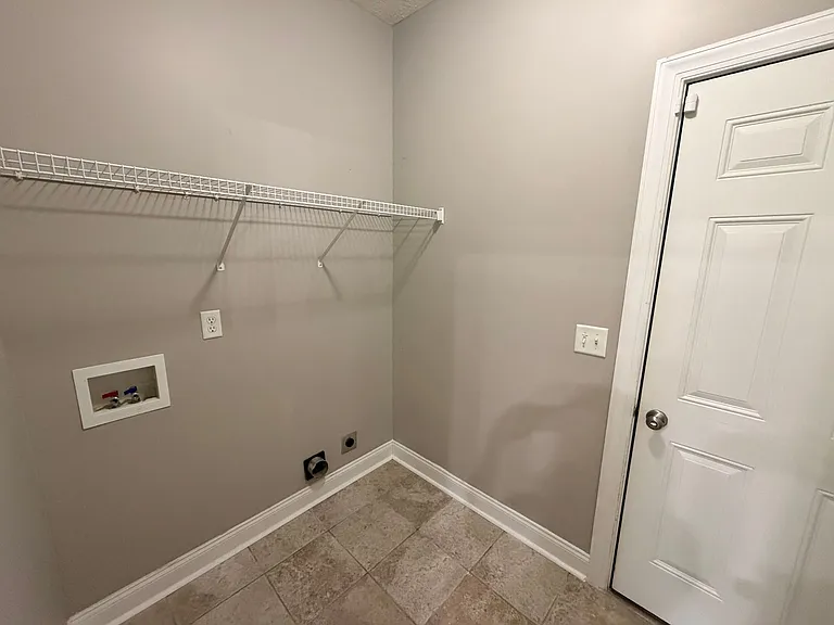 4517 Hammock Dr — Photo 24
