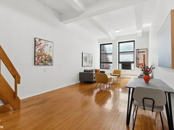148 West 23rd Street image 1 of 12