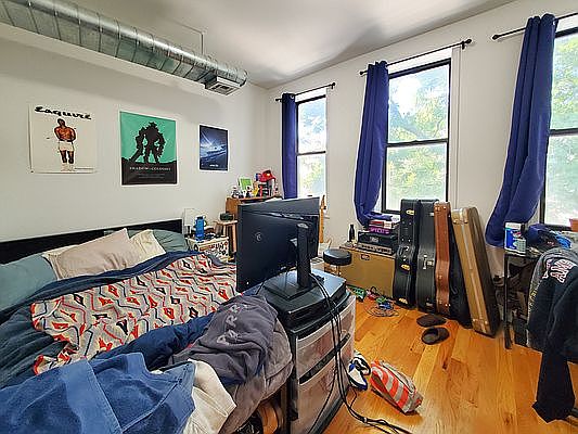4th image of 854 Saint Johns Pl Floor 3