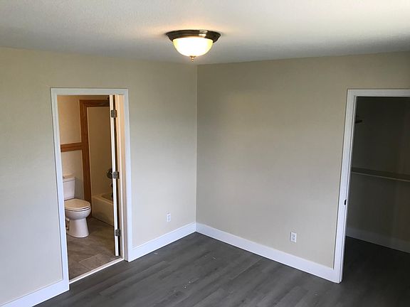 Master bedroom with separate bathroom and walk in closet.