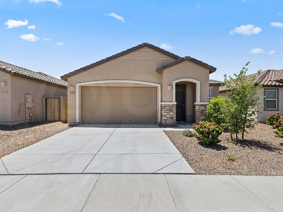 12219 E Wallflower Ln