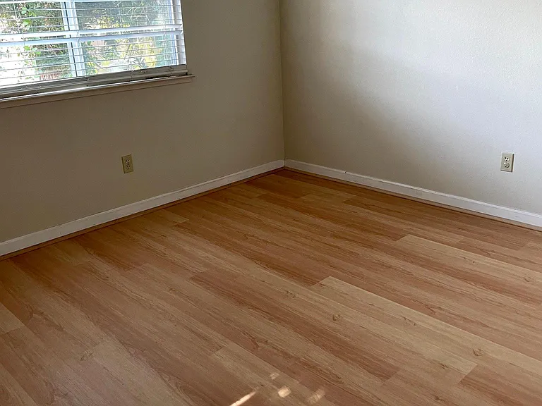 1561 Adolfo Dr — Photo 10