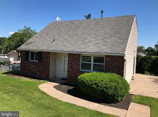2010 Joshua Dr, Bensalem, PA 19020