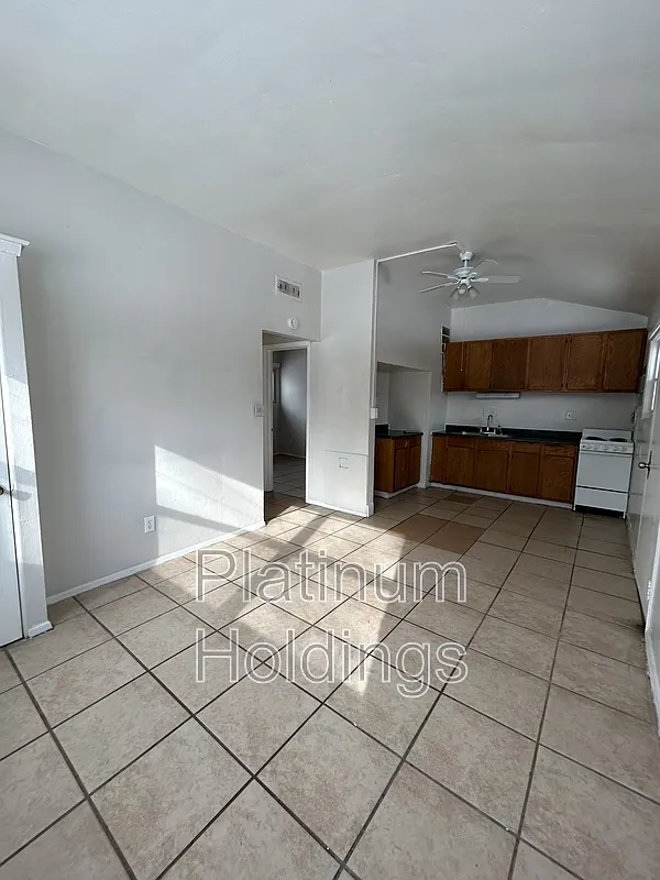Building Photo - 1055 Neville Ave