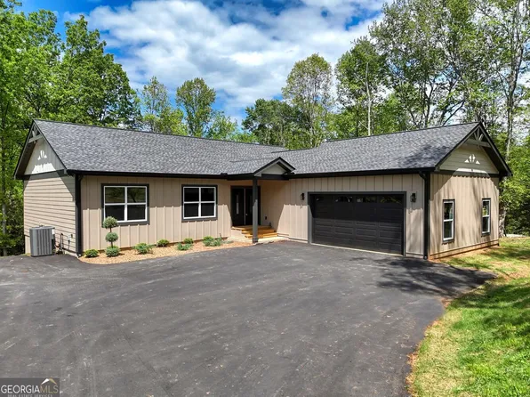 137 Oxford Trl, Blairsville, GA 30512