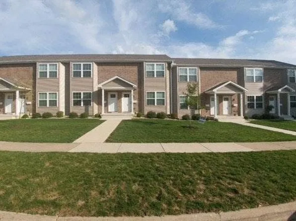 1108 Miller St, Washington, IL 61571