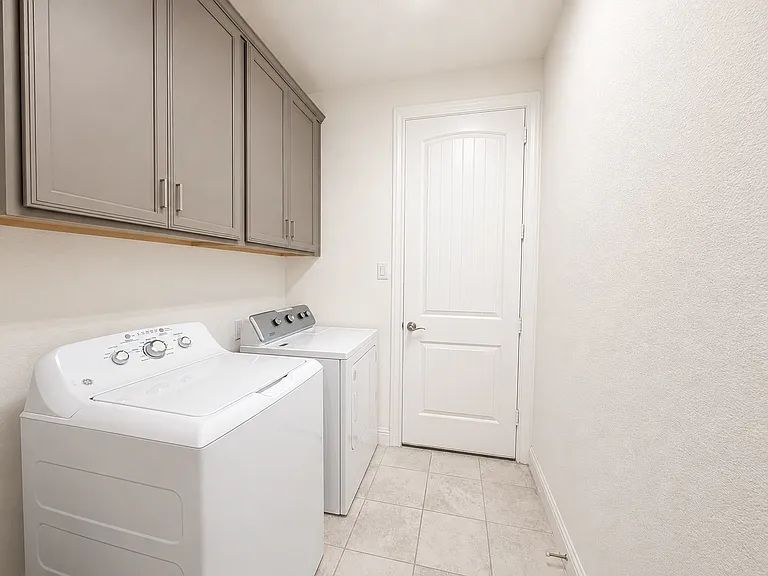 3598 Furrow Rd — Photo 13