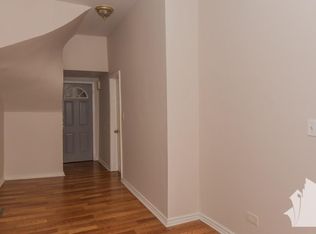 1642 N Campbell Ave #1L, Chicago, IL 60647