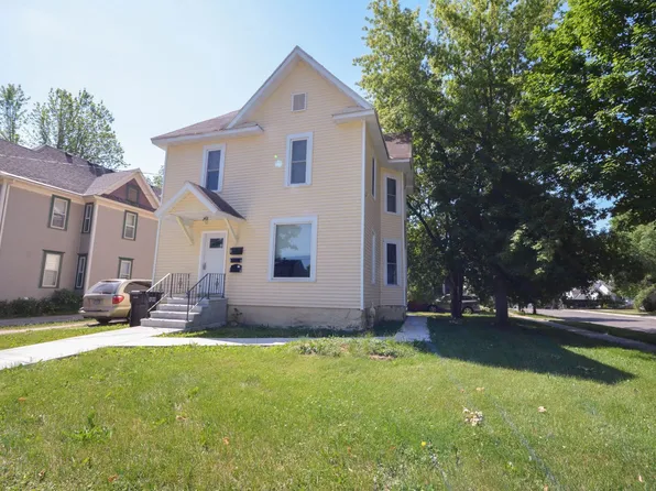 107 3rd Ave SW, 107 3rd Ave SW APT 3, Austin, MN 55912