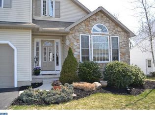 114 Clarion Dr, Douglassville, PA 19518