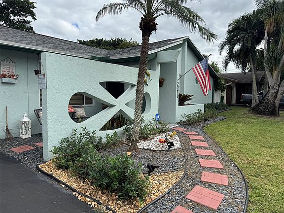 2nd image of 2770 NW 51st Terrace