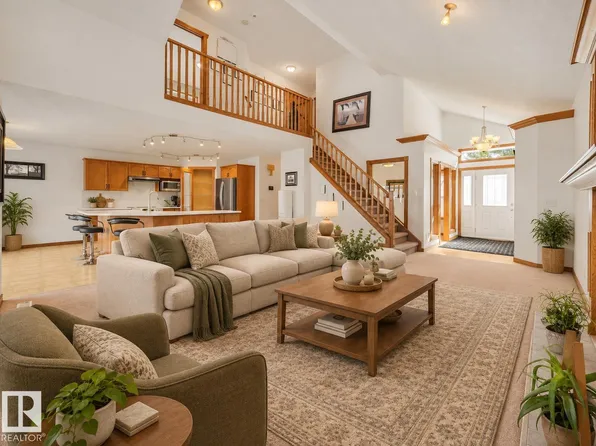 16512 87th St NW, Edmonton, AB T5Z 3X1