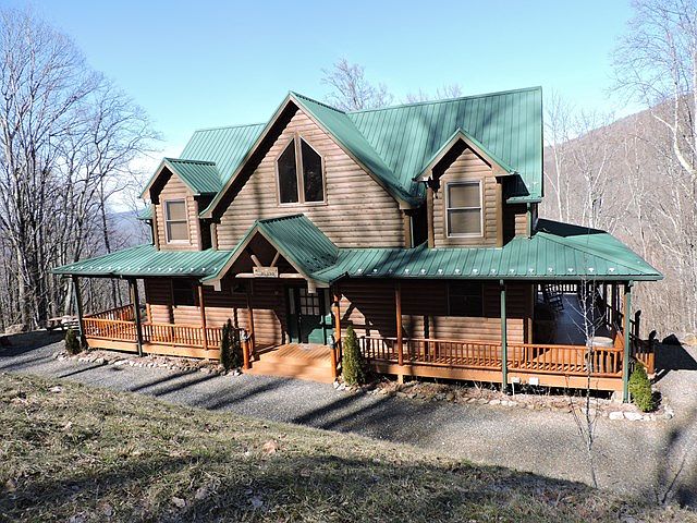 1st image of 936 Amber Dr
