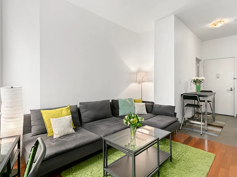 82 Beaver St #1107 — Photo 1