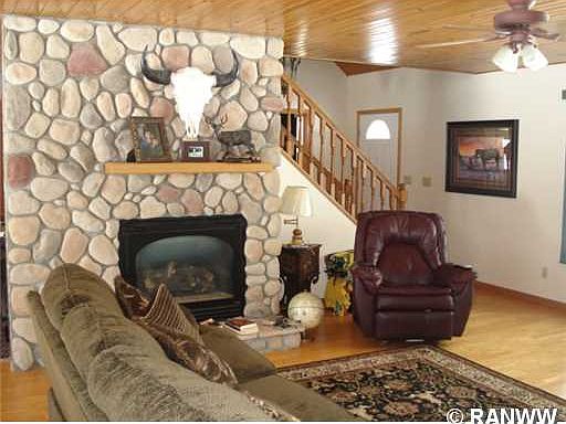 2nd image of 810 Point Comfort Road